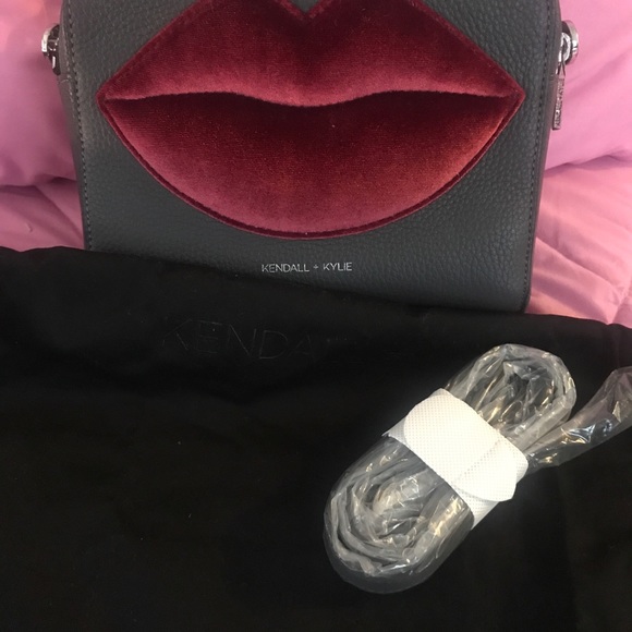 Kendall + Kylie Women's Logo PVC Tote Handbag Purse Black Size One Size